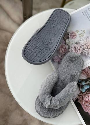 Тапочки капці кімнатні жіночі хутряні сланці через палець 6 кольорів2 фото