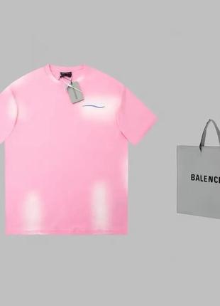 Фотболка в стиле balenciaga