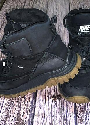 Зимние полусапожки nike  для ребенка, размер 39