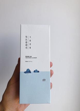 Мягкая пенка для очищения кожи round lab 1025 dokdo cleanser, 150 ml, раунд лаб, докдо, гель, клинсер