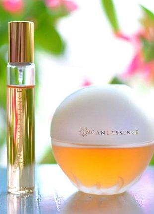 Жіночий парфумерно-косметичний набір avon incandessence з 2-х одиниць 50 мл+ 10 мл (ейвон інкандесен