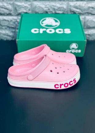 Женские кроксы розового цвета шлёпанцы crocs4 фото