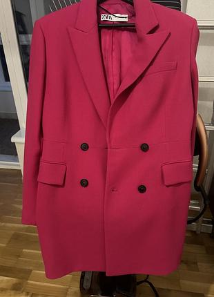 Платье. zara. s. практически новый.