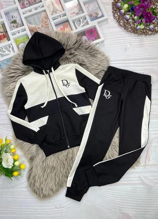 Дитячий спортивний костюм для дівчинки