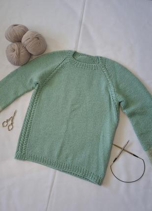 Свитер ручной работы