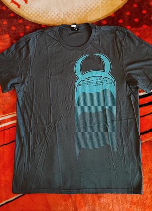 💯оригинал. бесшовная мягкая футболка district.