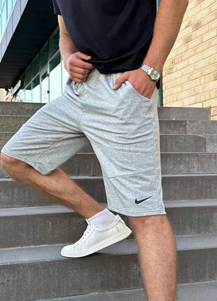 Чоловічі спортивні шорти nike сірі / шорти фірми найк