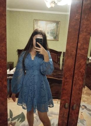 Мереживна сукня