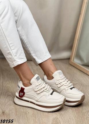 Кросівки,базові ,коричневий,беж,білий,екошкіра,вставки з екозамші 36,37,38,39,40,41