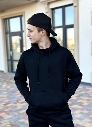 Чоловіче зимове худі чорне базове на флісі з капюшоном, чорне однотонне утеплене толстовка з начосом
