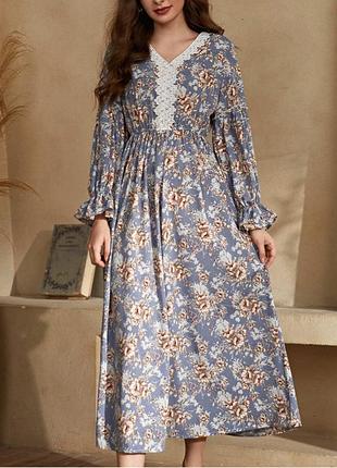Красивое с кружевом платье 👗