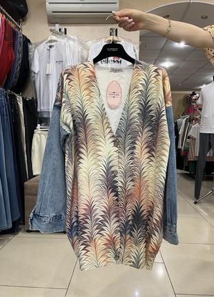 Кардиган на гудзиках трикотажний жіночий з джинсовими рукавами