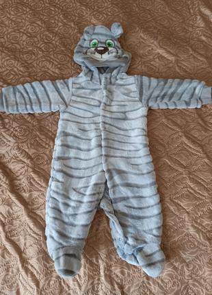 Человечки на девочку