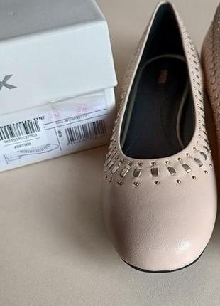 Туфлі жіночі geox шкіряні лодочки балетки