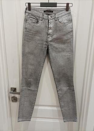 Джинсы  женские серебристые, с напылением,  zara