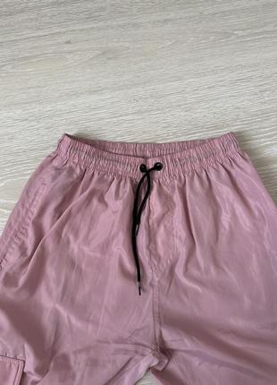 Розовые спортивные штаны карго5 фото