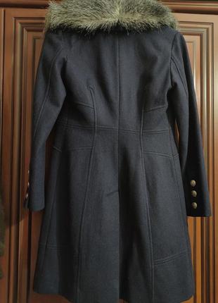 Брендове guess шерстяне пальто з коміром.розмір s.10 фото