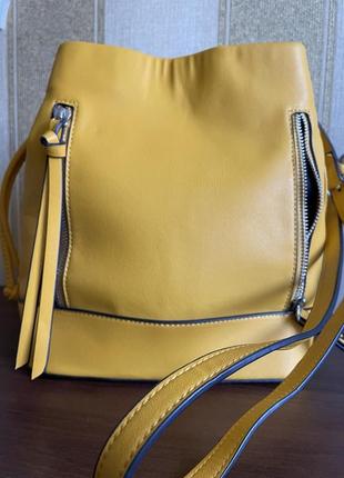Жовта сумка pull & bear1 фото