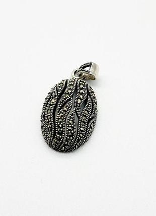 Серебряная подвеска со вставкой марказит