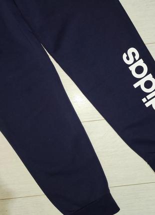 Фірмові спортивні штани adidas, бавовна3 фото