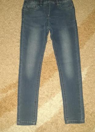 Джинсы на девочку 134р
