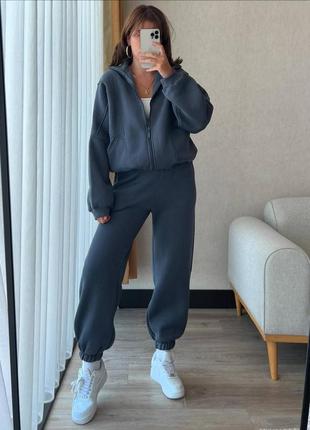 Спортивні костюми