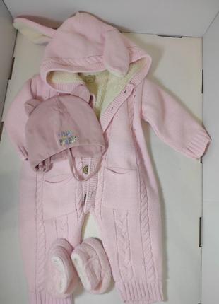 Детский комбинезон и шапочка, тапочки в подарок