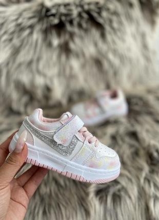 Кросівки для дівчинки2 фото