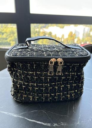 Косметичка в стилі chanel