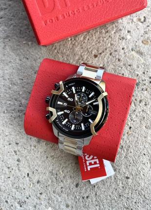 Чоловічий годинник diesel