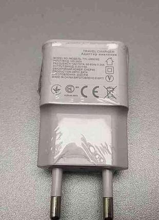 Заряднее устройство б/у сетевой адаптер usb