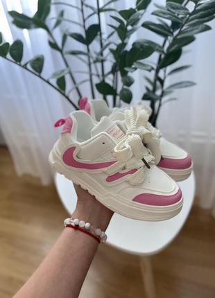 Стильные кеды