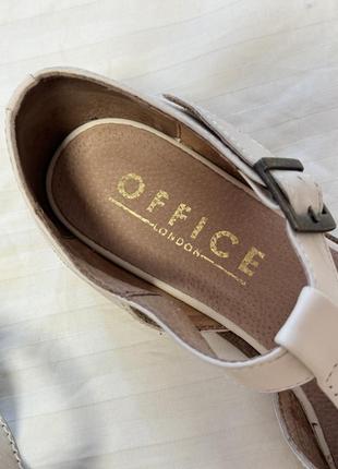Босоножки office london