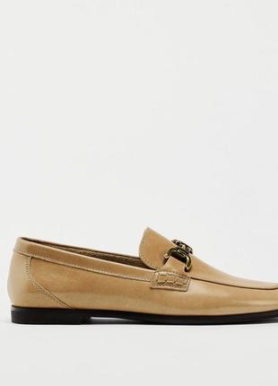 Шикарные карамельные лоферы zara
