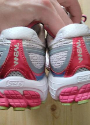 Кросівки brooks medio ravenna 6 running shoes style 1201821b157 оригінал8 фото