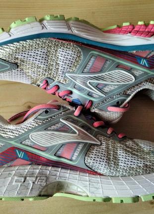 Кросівки brooks medio ravenna 6 running shoes style 1201821b157 оригінал6 фото