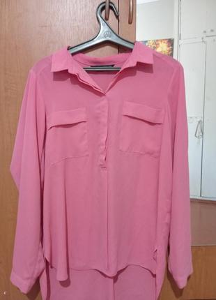 Рожева сорочка подовжена ззаду