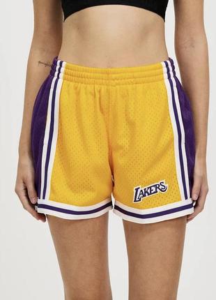 Оригинальные оранжевые шорты lakers mitchell dsquared