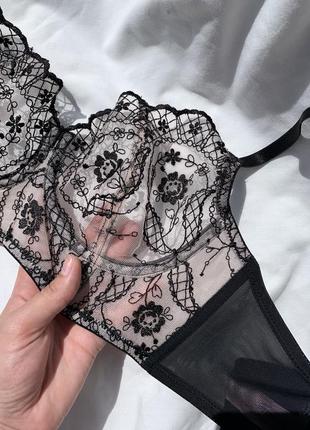Бюстьє hunkemoller 75b, мереживо, як новий