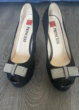 Продам туфли