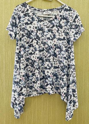 Гарна футболка gina