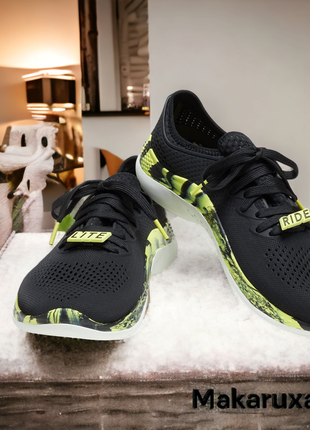 Кроссовки Water crocs Debuts Limited-Edition Tiger Print Clogs размер м13