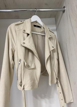 Замешал куртка курточка пиджак жакет