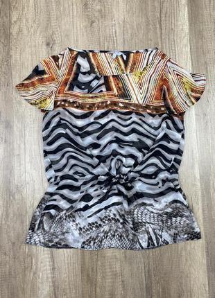 Блузка легка