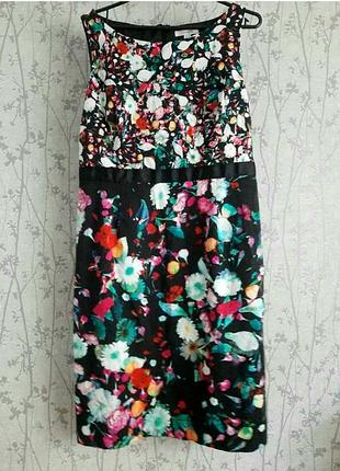 Платье состояние очень хорошее