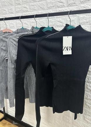 Кофтинка zara.