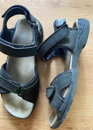 Чоловічі сандалі clarks шкіра 43-43.5🤎