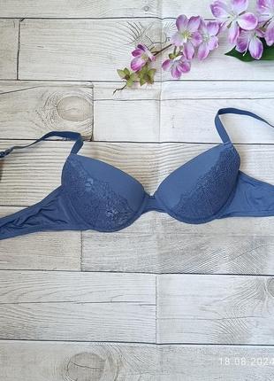 Мереживний бюстгальтер
