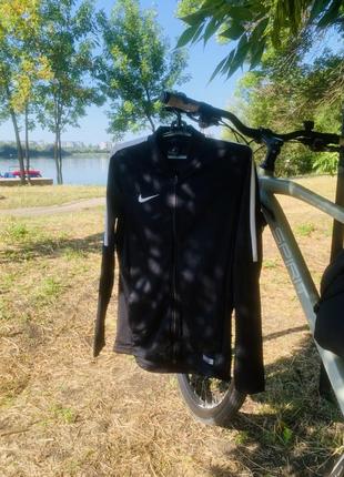 Олімпійка nike football