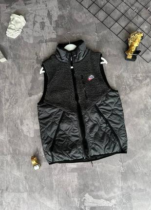 Мужская жилетка nike🥷🖤